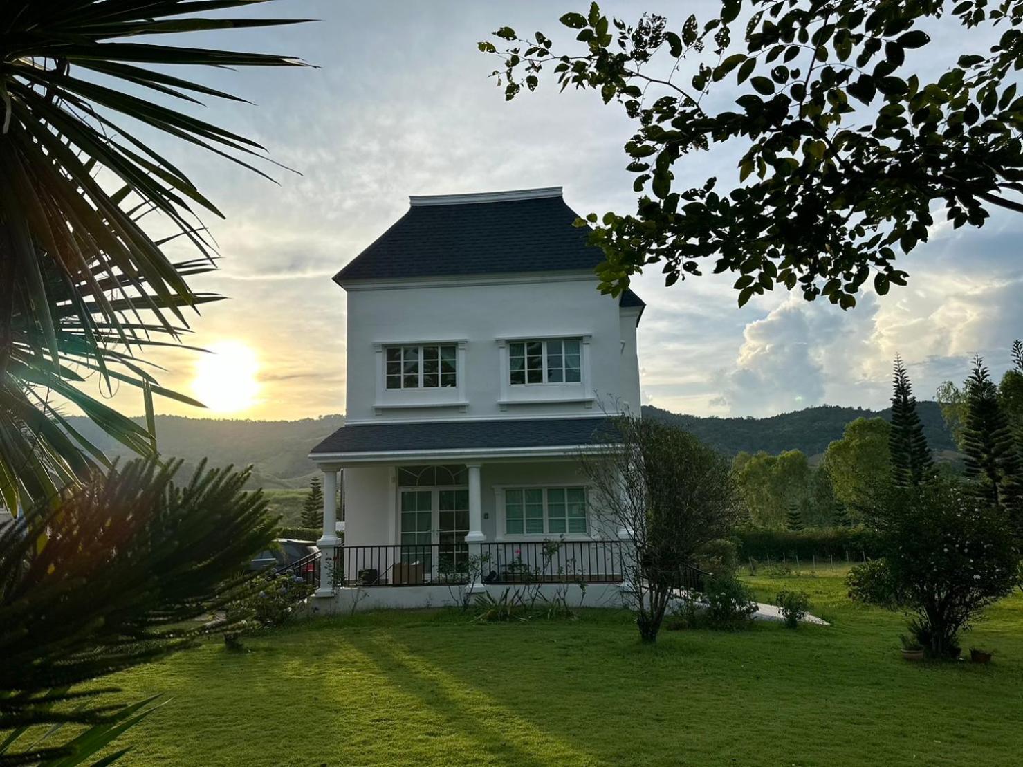 Ban Non Na Yao Misty English Cottage מראה חיצוני תמונה